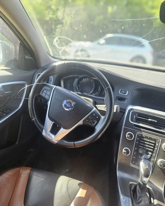 Volvo V60 Cross Country cena 43000 przebieg: 202100, rok produkcji 2016 z Radom małe 172